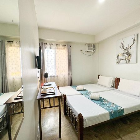 Gplace Hotel Cebu Екстериор снимка