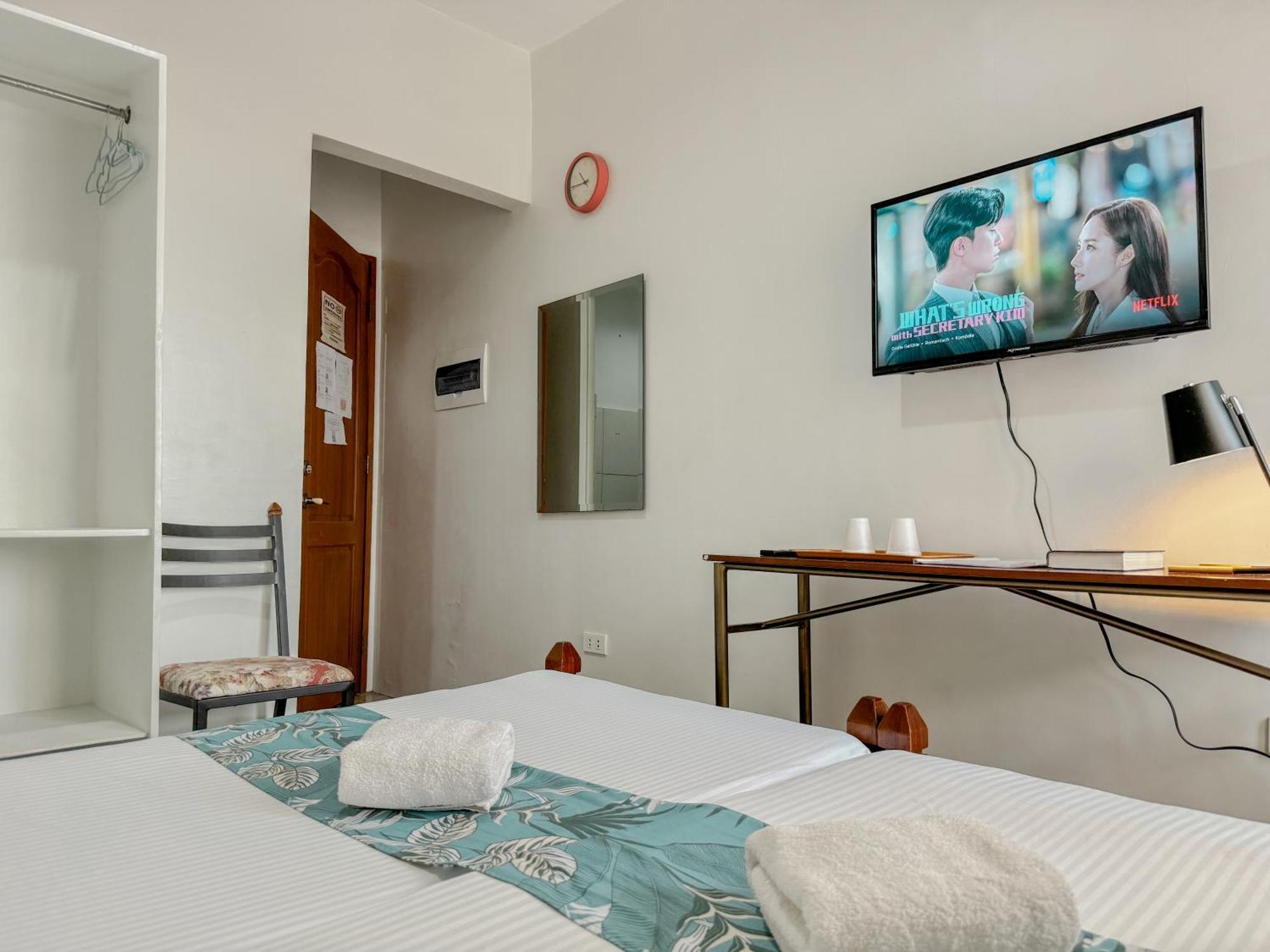 Gplace Hotel Cebu Екстериор снимка